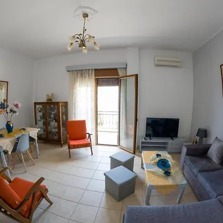 Smaragdi Leros *